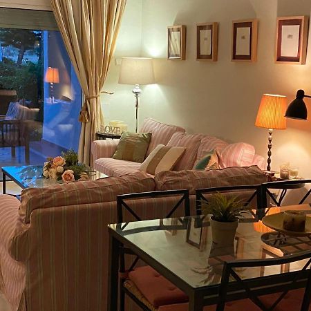 Apartamento En Playa Del Infante 罗塔 外观 照片