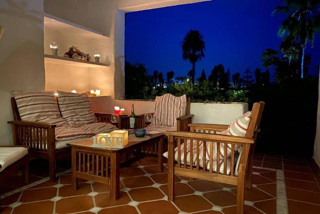 Apartamento En Playa Del Infante 罗塔 外观 照片