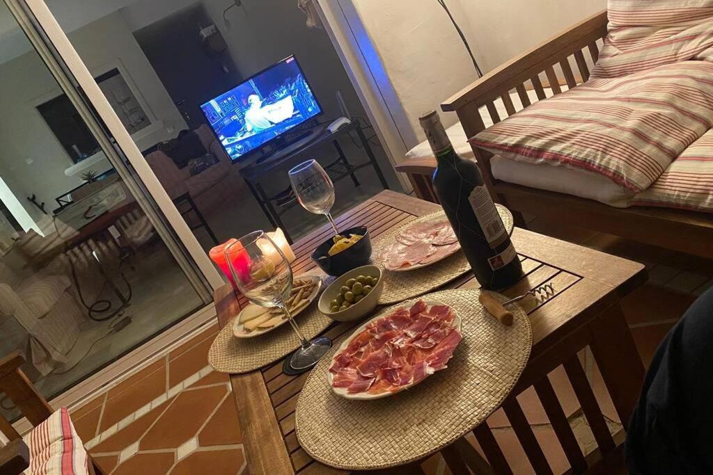 Apartamento En Playa Del Infante 罗塔 外观 照片