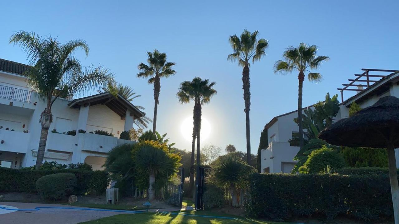 Apartamento En Playa Del Infante 罗塔 外观 照片