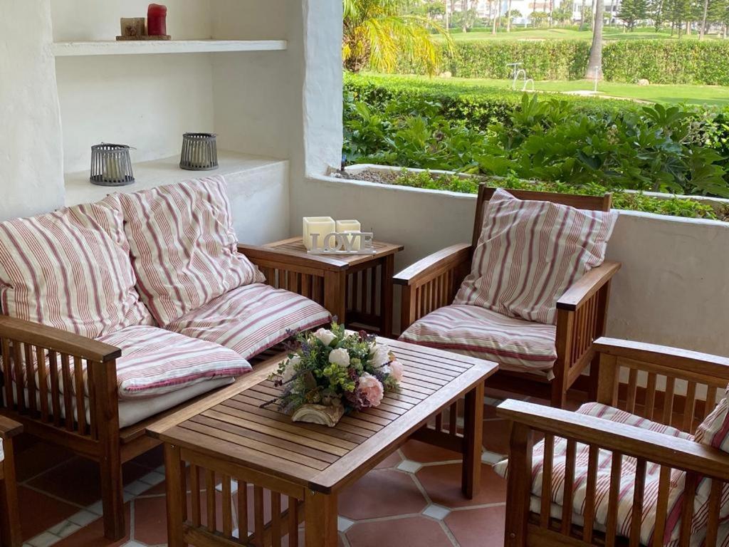 Apartamento En Playa Del Infante 罗塔 外观 照片