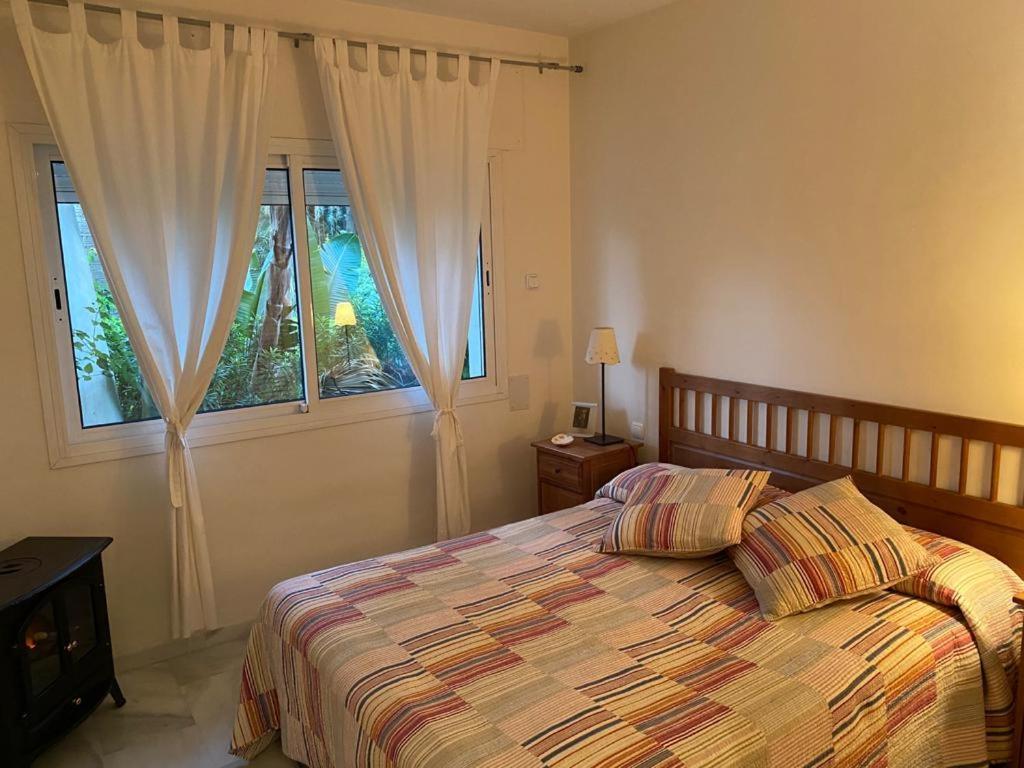 Apartamento En Playa Del Infante 罗塔 外观 照片