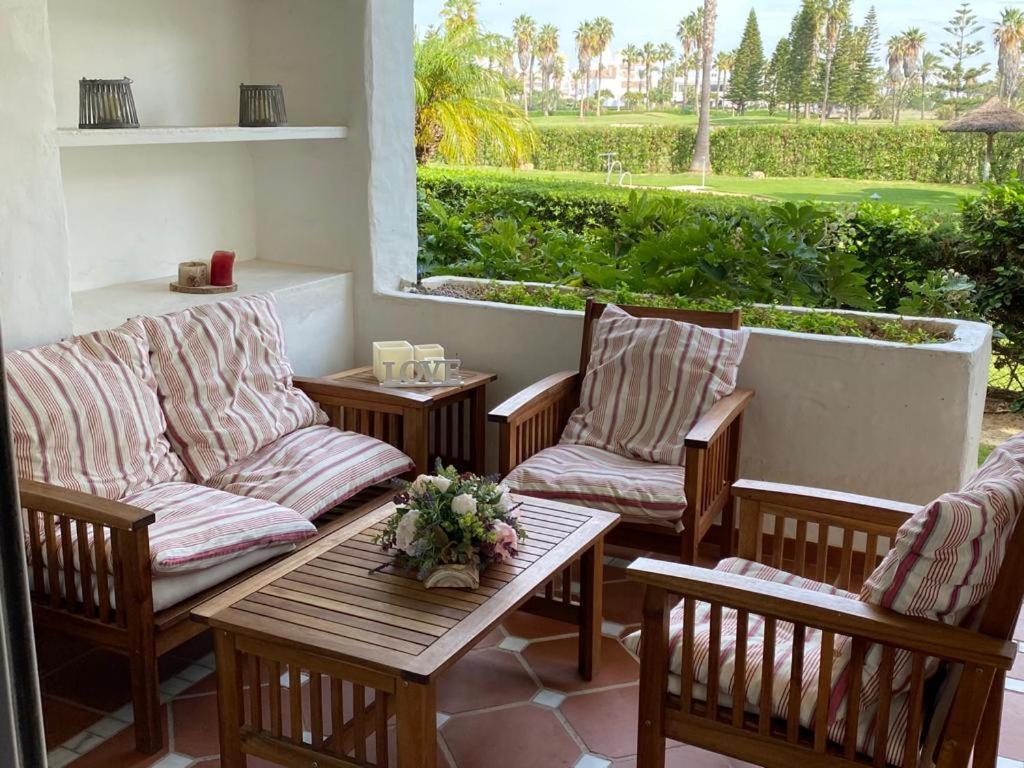 Apartamento En Playa Del Infante 罗塔 外观 照片